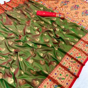 Imbrication Green Paithani Silk Saree With Propinquity Blouse Piece