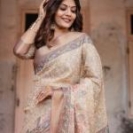 Printed Off White Linen Saree for Women with Multicolor Pallu and Ethnic Border – Lightweight Casual Wear
