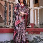 Printed Wine Linen Saree for Women with Multicolor Pallu and Ethnic Border – Lightweight Casual Wear
