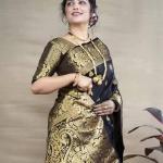 Glamgait Soft Lichi Silk Jacquard Saree