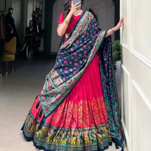 Glamgait Rani Pink Floral Lehenga Choli with Teal Banarasi Dupatta