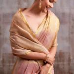 Tantalizing Pink Banarasi Tissue Silk Saree With Classic Blouse Piece