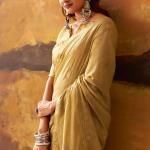 Tremendous Beige Cotton Silk Saree With Stunner Blouse Piece