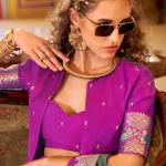Fugacious Green Pure Zari Weaving Banarasi Silk Saree With Demure Blouse Piece