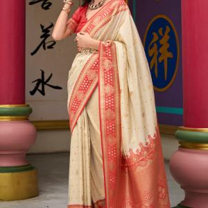 Redolent Beige Soft Banarasi Silk Saree With Deserving Blouse Piece