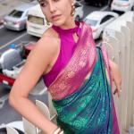Stunner Green Soft Banarasi Silk Saree With Gossamer Blouse Piece