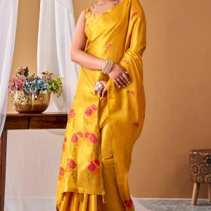 Devastating Golden Banarasi Tissue Silk Saree With Proficient Blouse Piece