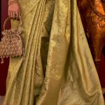 Refreshing Green Soft Banarasi Silk Saree With Adorable Blouse Piece