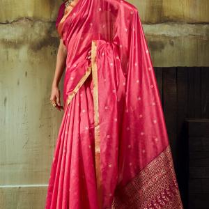 Hypnotic Pink Banarasi Handloom Silk Saree With Divine Blouse Piece