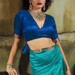 Marvellous Firozi Banarasi Handloom Silk Saree With Gratifying Blouse Piece