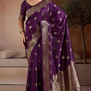 Surreptitious Purple Pure Zari Weaving Banarasi Silk Saree With Majesty Blouse Piece