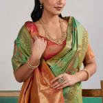 Engrossing Sea Green Pure Zari Weaving Banarasi Silk Saree With Efflorescence Blouse Piece