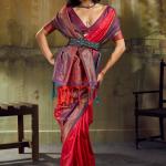 Fairytale Dark Pink Pure Zari Weaving Banarasi Silk Saree With Fantabulous Blouse Piece