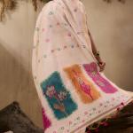 Winsome Beige Pure Munga Cotton Saree With Majesty Blouse Piece