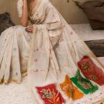 Gratifying Beige Pure Munga Cotton Saree With Invaluable Blouse Piece