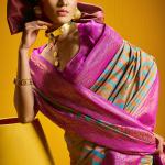 Sensational Blue Two Tone Chex Banarasi Silk Saree With Snazzy Blouse Piece