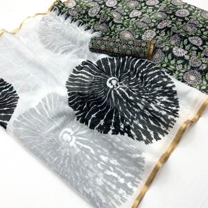 Fairytale Off White Printed Cotton Silk Saree With Quixotic Blouse Piece