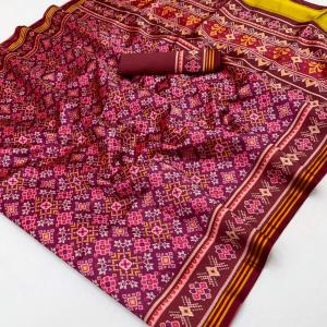 Evocative Purple Printed Patola Handloom Silk Saree With Enchanting Blouse Piece