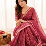 Grandiose Pink Banarasi Viscose Silk Saree With Winsome Blouse Piece