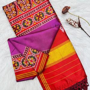 Majestic Purple Ikkat Printed Patola Silk Saree With Beautiful Blouse Piece