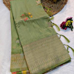 Sempiternal Pista Banarasi Dola Silk Saree With Girlish Blouse Piece