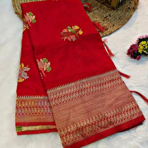Ethnic Red Banarasi Dola Silk Saree With Deserving Blouse Piece