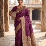 Exemplary Purple Pure Zari Weaving Banarasi Silk Saree With Nectarous Blouse Piece