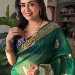 Desirable Green Soft Silk Saree With Panache Blouse Piece