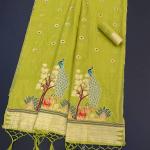 Desultory Green Pure Munga Cotton Silk Saree With Enticing Blouse Piece
