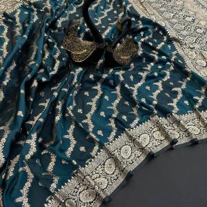 Woebegone Rama Soft Banarasi Silk Saree With Deserving Blouse Piece
