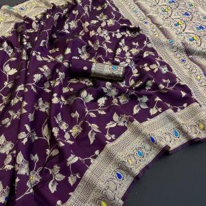 Inspiring Purple Soft Banarasi Silk Saree With Dazzling Blouse Piece