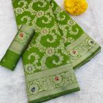 Refreshing Green Soft Banarasi Silk Saree With Gratifying Blouse Piece
