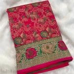 Staring Dark Pink Soft Banarasi Silk Saree With Groovy Blouse Piece