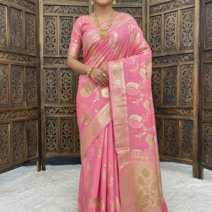 Mesmerising Pink Banarasi Dola Silk Saree With Flaunt Blouse Piece