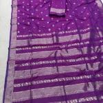 Sonorous Purple Pure Zari Weaving Banarasi Silk Saree With Arresting Blouse Piece
