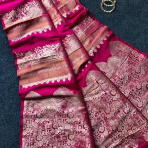 Majesty Dark Pink Banarasi Dola Silk Saree With Fancifull Blouse Piece