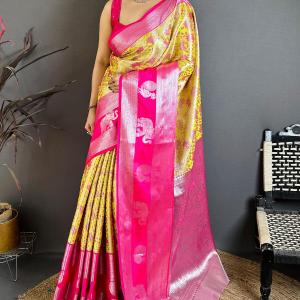 Pulsating Yellow Kanjivaram Silk Saree With Adoring Blouse Piece