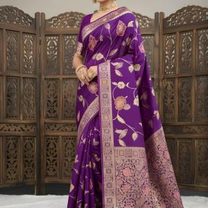 Splendiferous Purple Banarasi Dola Silk Saree With Flamboyant Blouse Piece