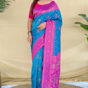 Ornate Rama Pure Zari Weaving Banarasi Silk Saree With Arresting Blouse Piece