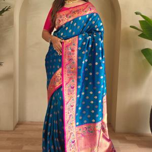 Intricate Blue Paithani Silk Saree With Flaunt Blouse Piece