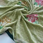 Fantabulous Green Handwork Crush Chiffon Silk Saree With Devastating Blouse Piece