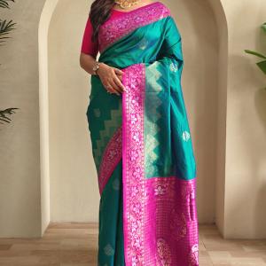 Luminous Rama Soft Banarasi Silk Saree With Ethereal Blouse Piece
